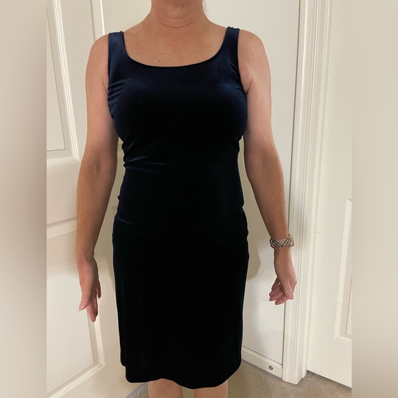 Alex Dark Navy Blue velvet dress with short matching jacket with beads size 4P - Picture 9 of 12